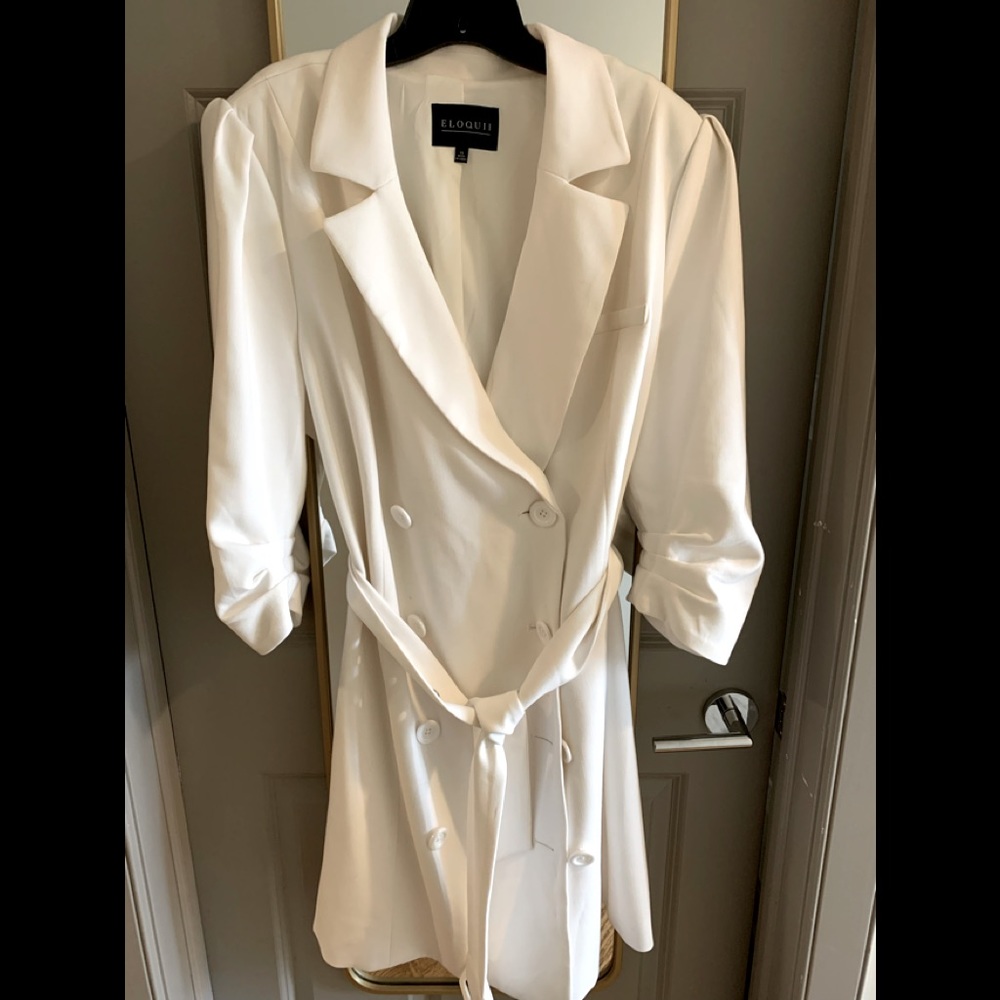 White Puff Sleeve belted Blazer Dress Size 20